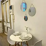Le Golden Magnifique Centre Apartament